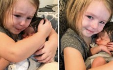 Heartwarming Moment Little Girl Can’t Hold Back Her Tears When She Meets Her Baby Cousin For The First Time