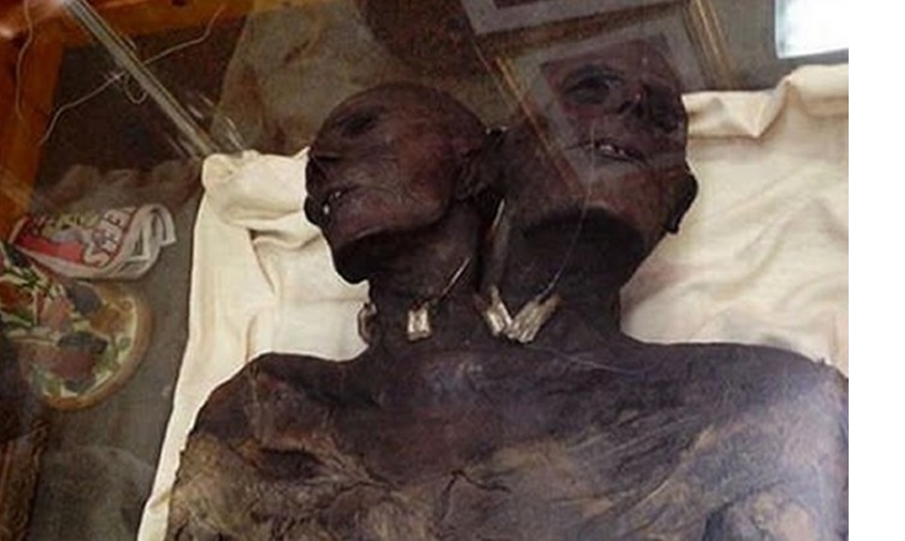 Kap Dwa – Mysterious Two-Headed Mummified Patagonian Giant – Real or Fake?